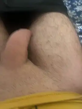 thehardboy18 online show from June 1, 6:35 am
