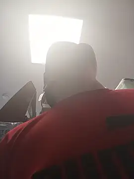 oliverl online show from June 27, 1:28 pm