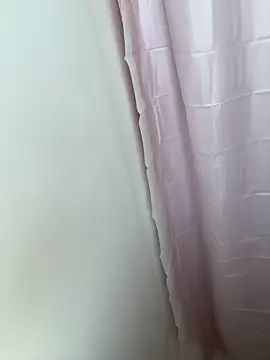 demonslayerr999 online show from October 19, 10:57 pm