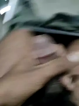 samlord261 online show from December 28, 9:42 am