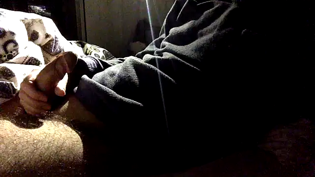 Snapshot of enty-y chatting on December 15, 6:29 am enty-y online show from December 15, 6:29 am