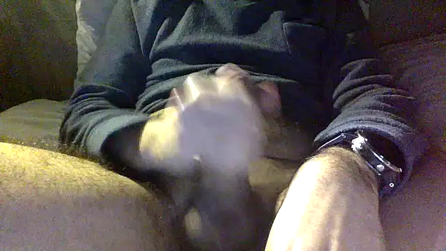 Snapshot of enty-y chatting on January 30, 6:10 pm enty-y online show from January 30, 6:10 pm