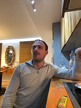 Adventurehotman online show from October 21, 11:18 pm