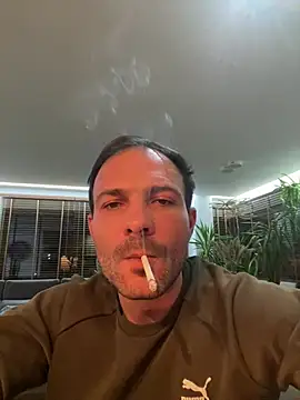 Snapshot of Adventurehotman chatting on March 16, 11:47 pm Adventurehotman online show from March 16, 11:47 pm