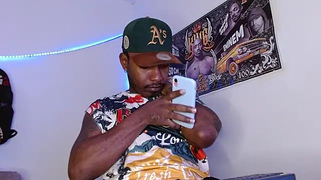 king  Black online show from February 28, 3:55 pm