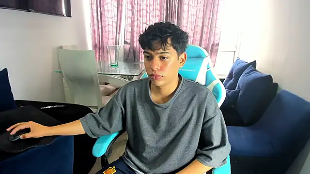 Snapshot of Franco_Rizzo_ chatting on February 24, 8:47 pm Franco Rizzo online show from February 24, 8:47 pm