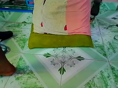 Tamil10inches online show from April 15, 10:04 am