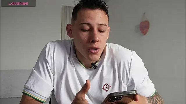 Muscle King Cum online show from April 15, 2:06 pm