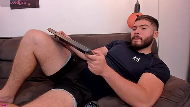 SebastianVilla  online show from October 22, 11:08 pm