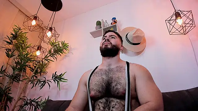 SebastianVilla  online show from July 17, 10:27 pm