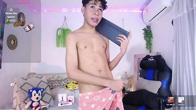 huge armound online show from March 16, 8:13 pm