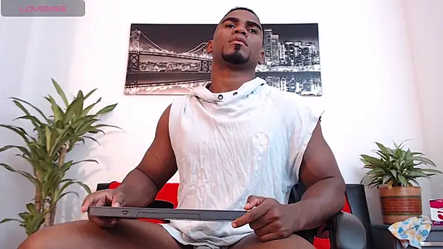 RyanJackson  online show from April 13, 7:58 pm