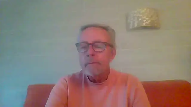 tuggy59 online show from April 7, 6:24 am