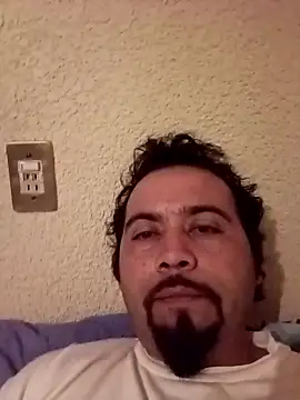 maxAnderson 1 online show from March 6, 11:07 am