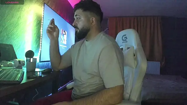 Eduu2322 online show from December 19, 10:28 pm