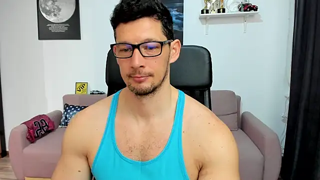 BrutusK08 online show from March 23, 8:20 am