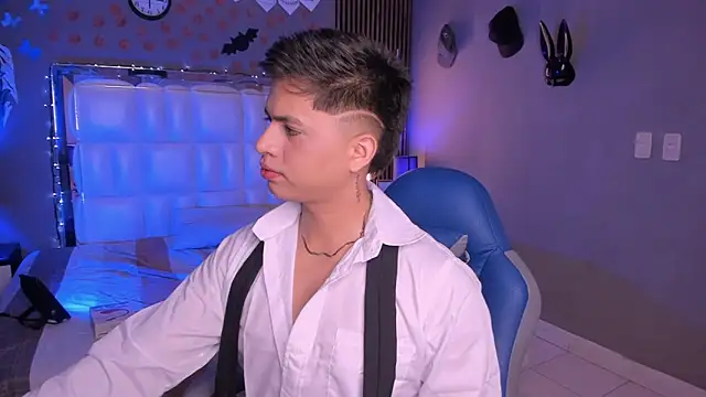 Snapshot of Niicky1_ chatting on November 2, 1:59 pm Niicky1 online show from November 2, 1:59 pm