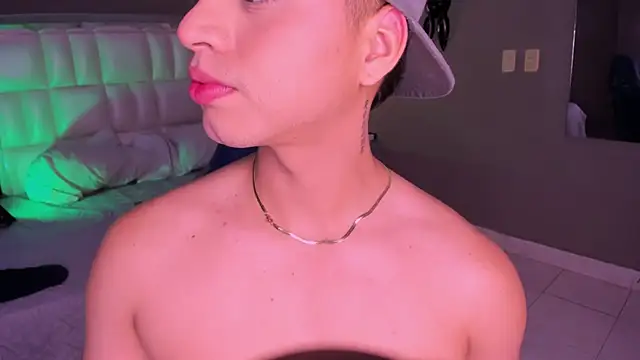 Snapshot of Niicky1_ chatting on September 11, 9:47 pm Niicky1 online show from September 11, 9:47 pm