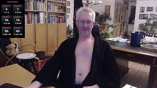tom-swede online show from March 5, 10:33 pm