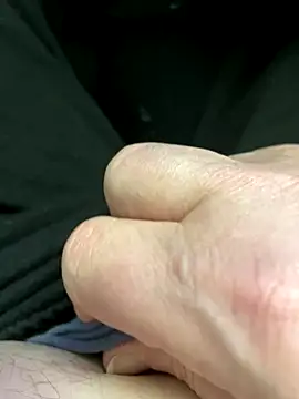 Big Ugly online show from November 2, 3:00 am