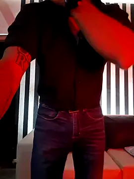 pretorianoo53 online show from April 26, 4:21 am