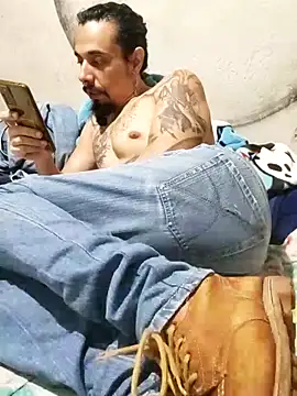 iirgastam3 online show from October 3, 1:21 am