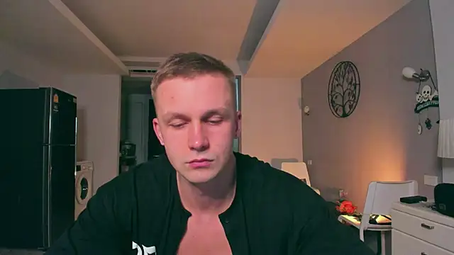 Samuel Andrew online show from October 20, 2:59 am