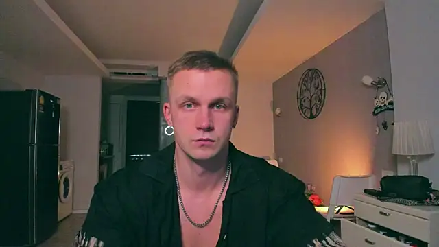 Snapshot of Samuel_Andrew chatting on October 18, 2:16 am Samuel Andrew online show from October 18, 2:16 am