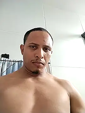 Piroca doce18 online show from December 15, 5:54 pm