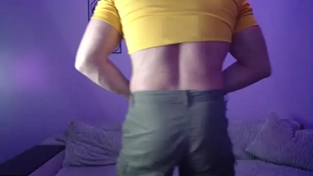 brindlefly6969 online show from November 26, 1:58 pm