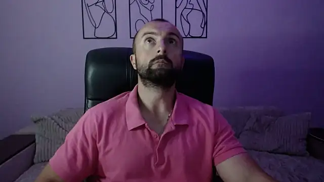 brindlefly6969 online show from July 2, 10:43 am