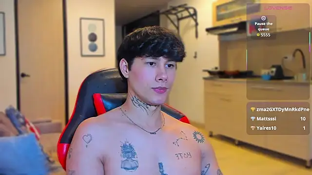 JayHotxxx online show from January 8, 3:23 am