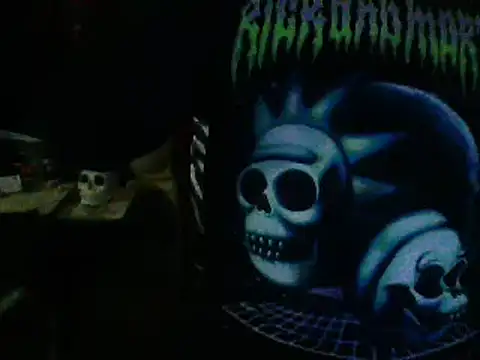 mrdemoncrowly online show from December 4, 8:43 am