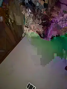 whoremeout online show from March 11, 8:32 am