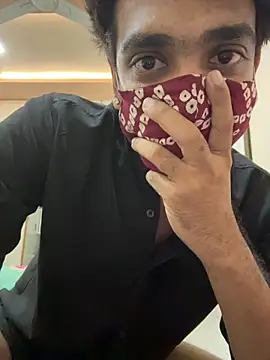 hornyguy271192 online show from April 4, 10:07 pm