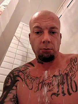 nicedicknicetats online show from December 4, 8:54 am