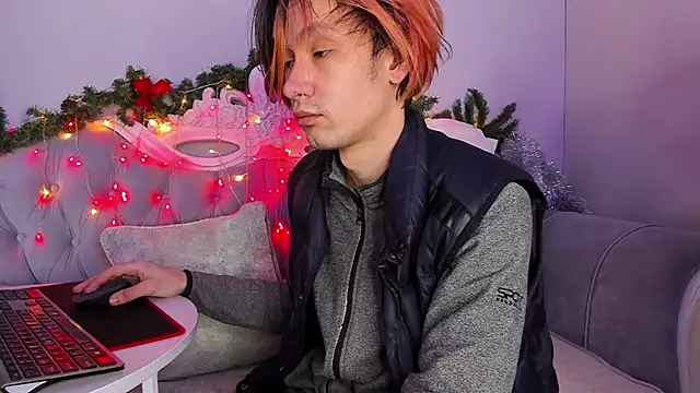 CalvinOwens online show from December 29, 3:33 am