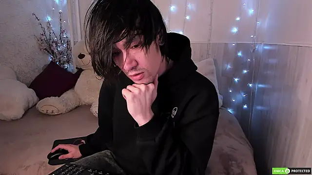 CalvinOwens online show from November 17, 3:09 am