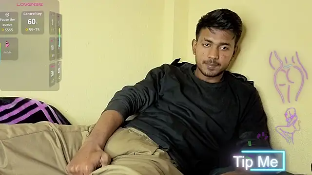 just fucks online show from January 18, 8:33 pm