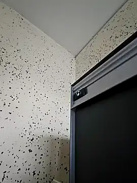 eltoulou online show from January 14, 1:06 pm