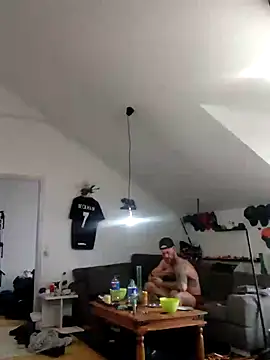 eltoulou online show from December 13, 12:06 pm