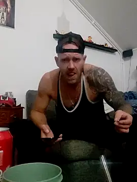 eltoulou online show from September 12, 8:53 pm