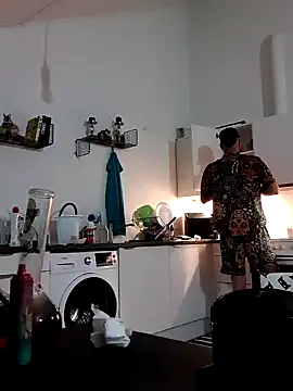 eltoulou online show from January 18, 1:08 pm