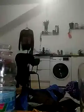 eltoulou online show from December 17, 10:54 pm