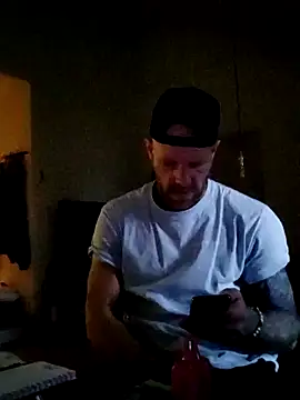 eltoulou online show from December 26, 1:43 pm