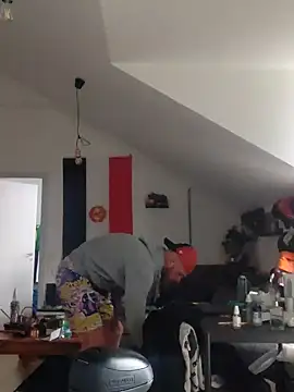 eltoulou online show from January 19, 11:34 am