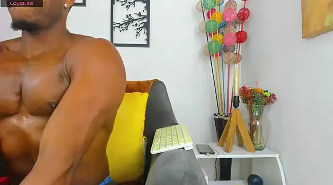 bigcock latin1 online show from December 22, 3:44 am