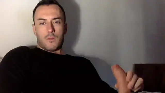 Snapshot of mainnrd chatting on October 11, 8:18 am mainnrd online show from October 11, 8:18 am