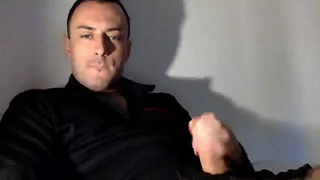 Snapshot of mainnrd chatting on October 8, 8:29 am mainnrd online show from October 8, 8:29 am