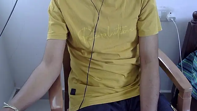 The SHY uncut online show from March 1, 5:40 am